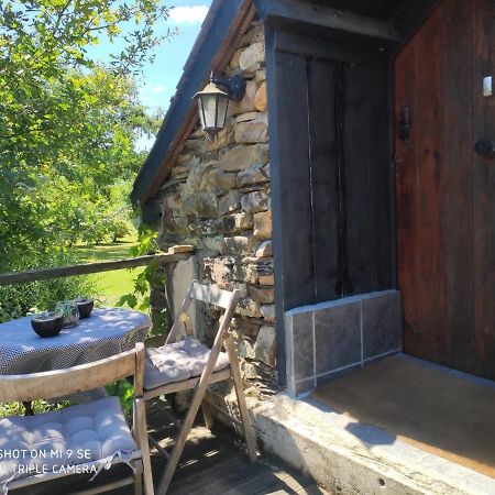 Gite Le Grenier Aux Portes De Broceliande Leilighet Réminiac Eksteriør bilde